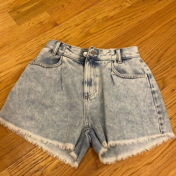 SO size 1 dad shorts denim stone wash raw hem - Picture 1 of 4